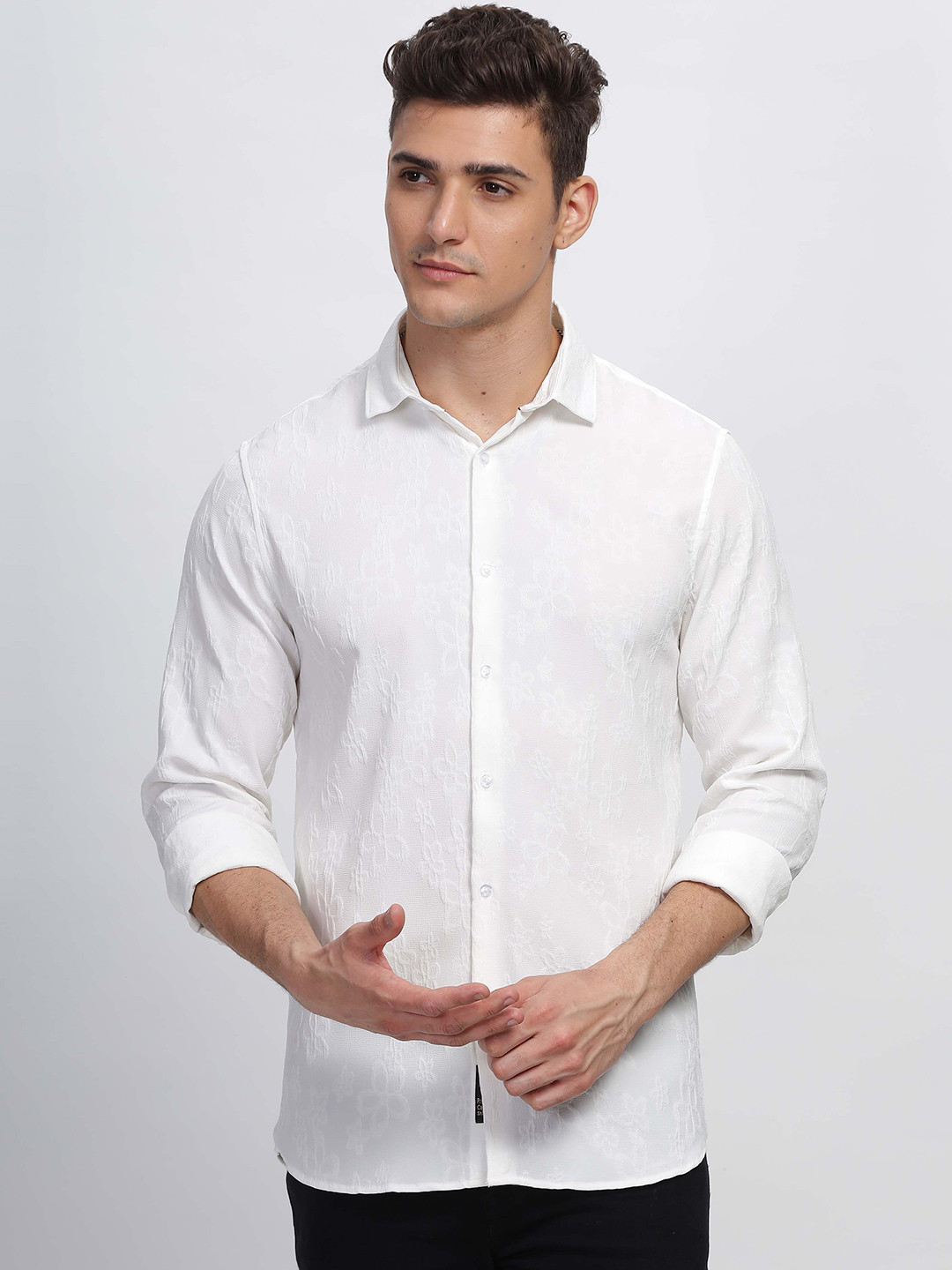 

HOUSE OF MAHNOTS Men Classic Spread Collar Textured Casual Shirt, White