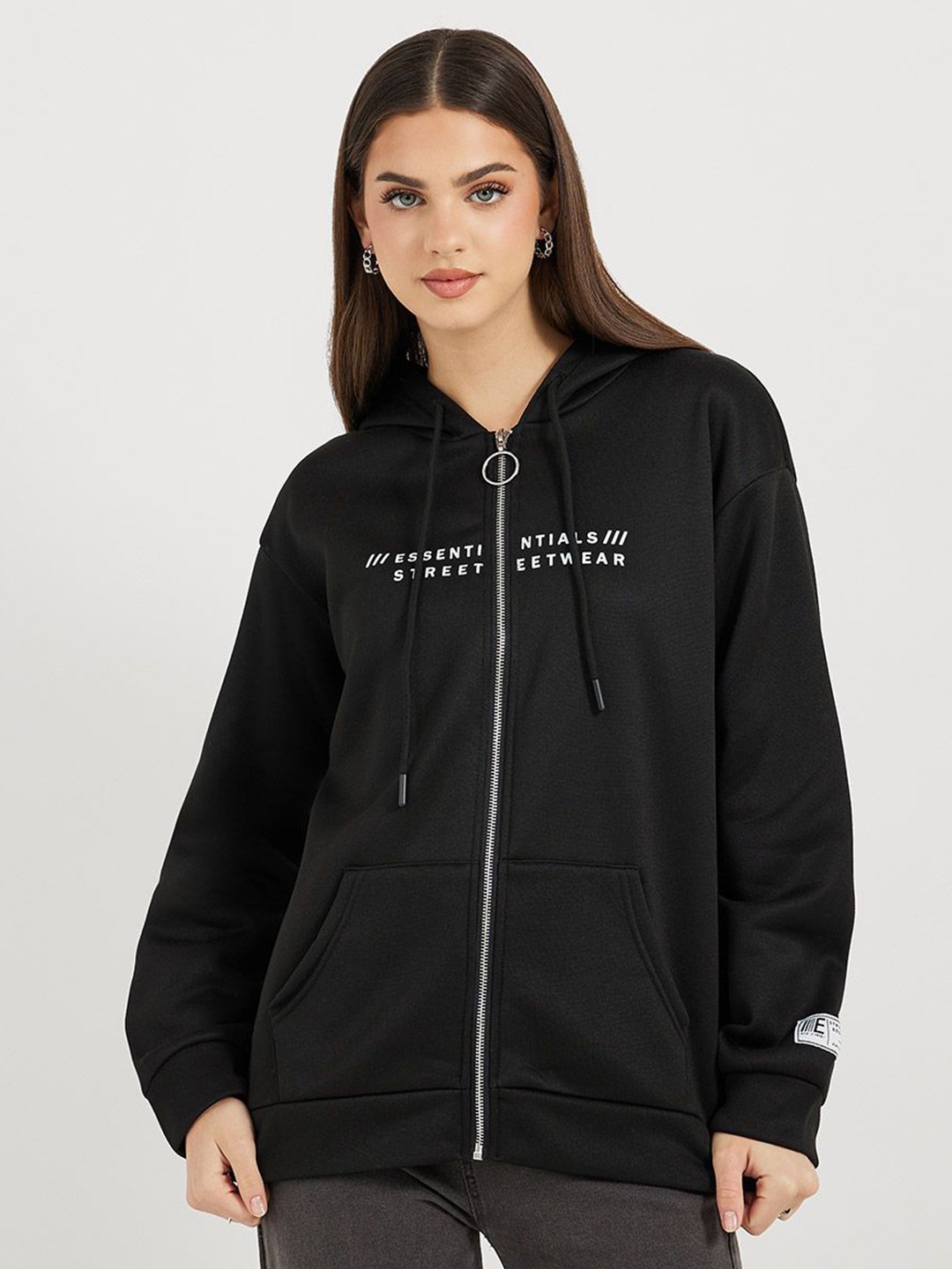 

Styli Women Oversized Fit Long Sleeves Regular Length Zip Through Hoodie, Black