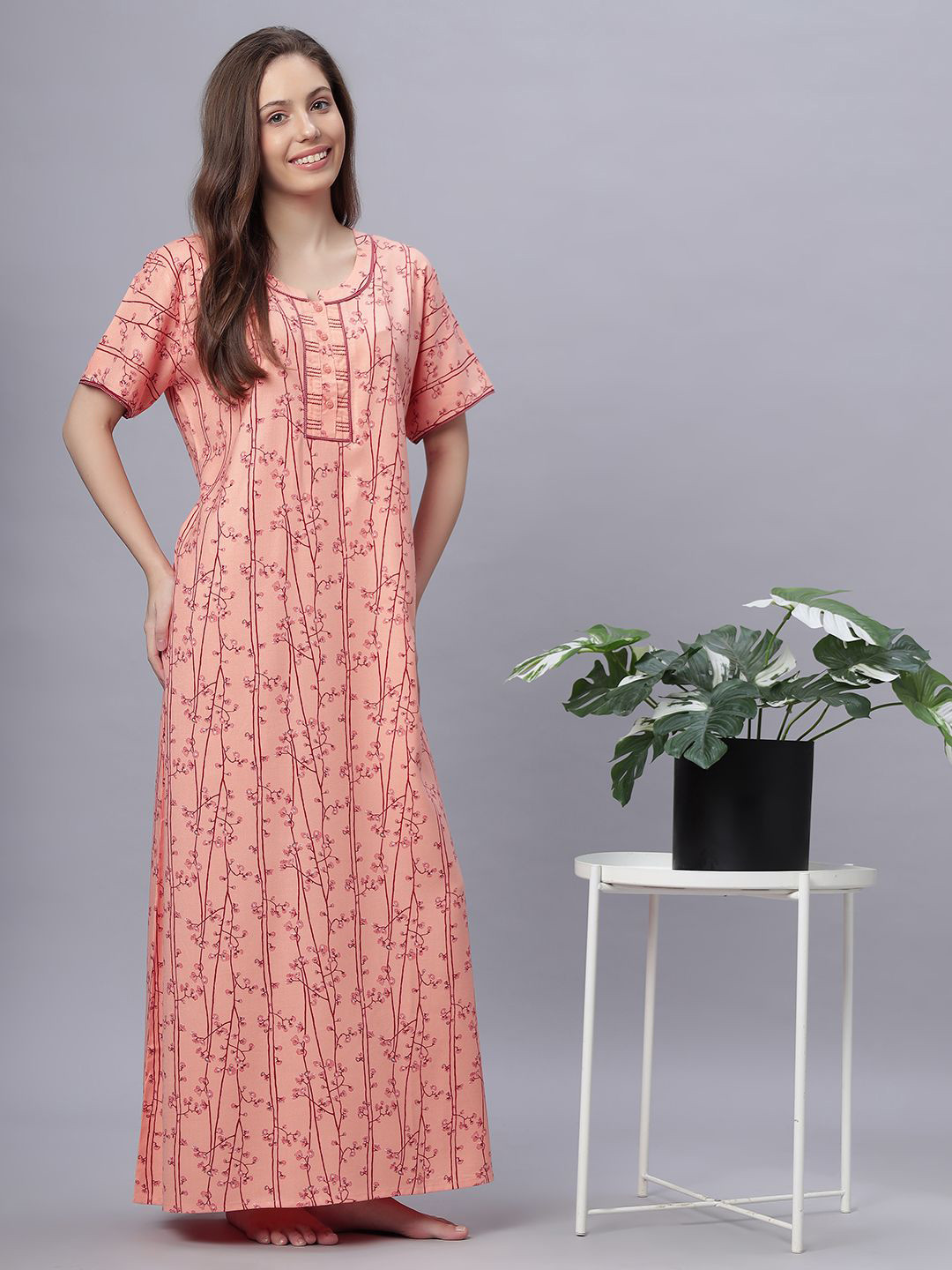 

QUIRA Women Printed Maxi Nightdress, Peach