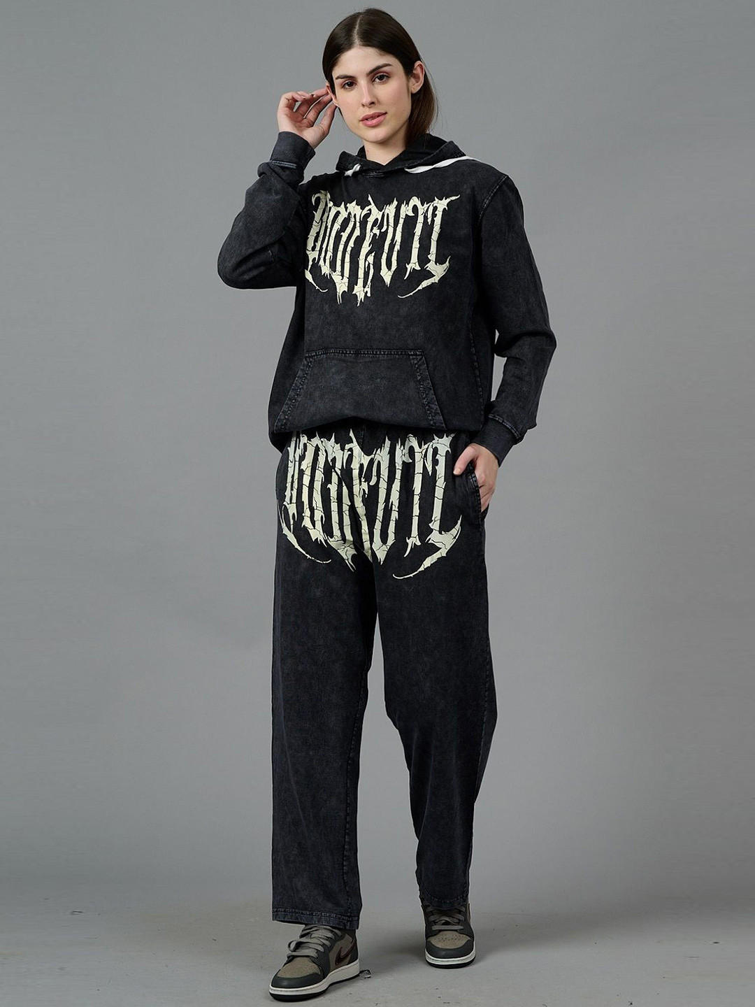 

GO DEVIL Graphic Printed Hooded Oversized Fleece Sweatshirt With Jogger, Black