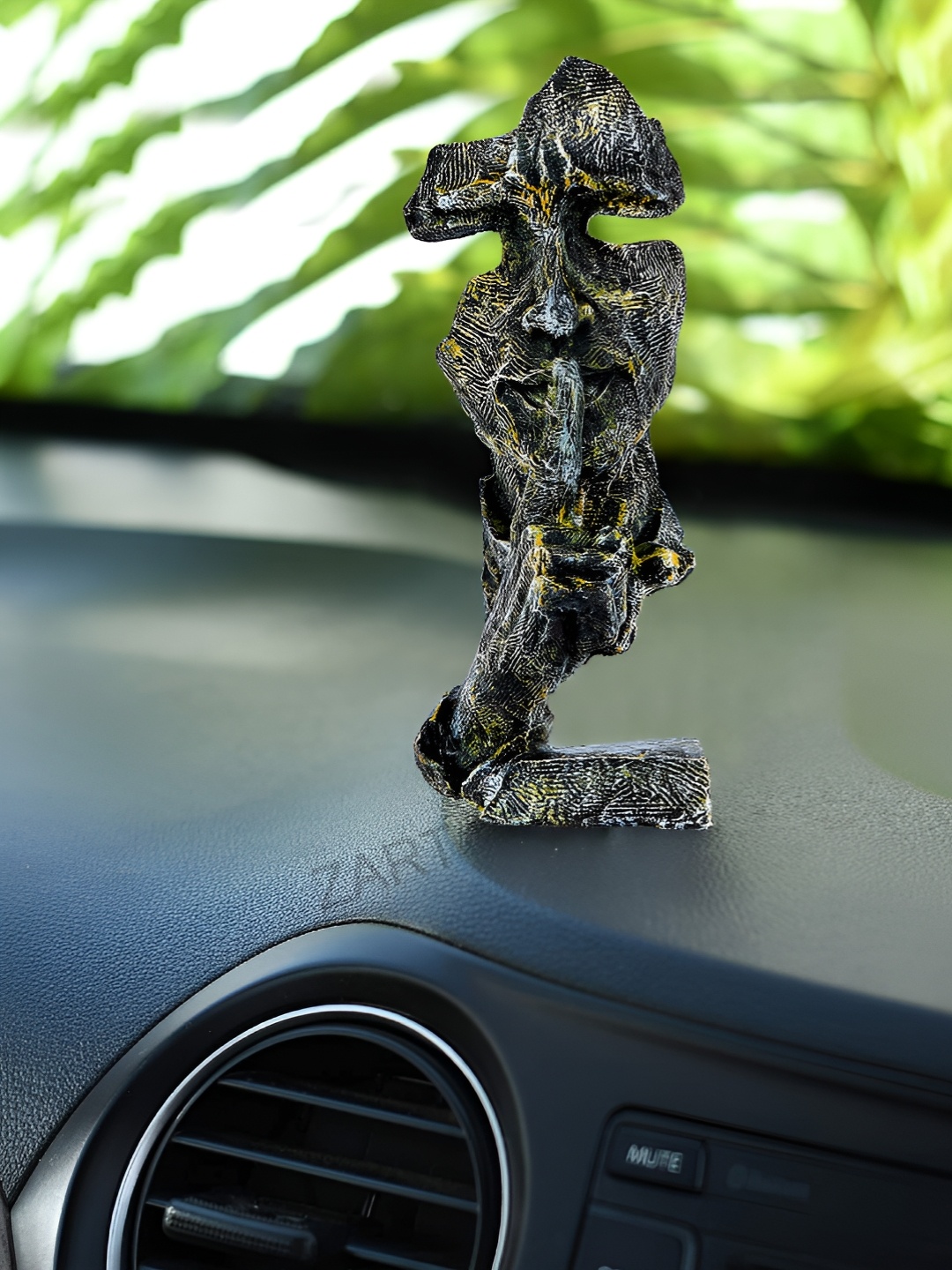 

Zart Black Figurine Showpiece