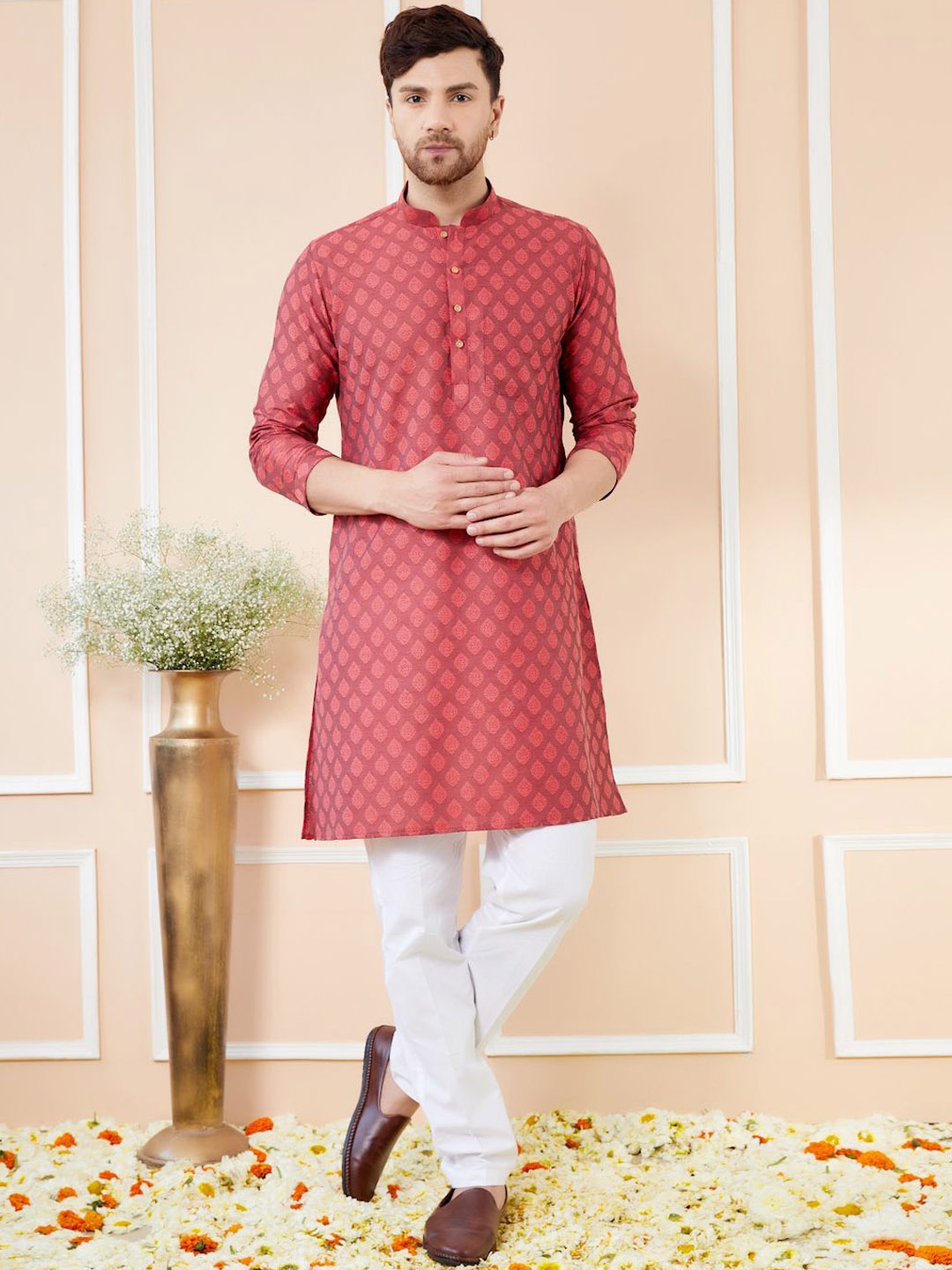 

See Designs Ethnic Motifs Mandarin Collar Straight Kurta With Pyjamas, Red