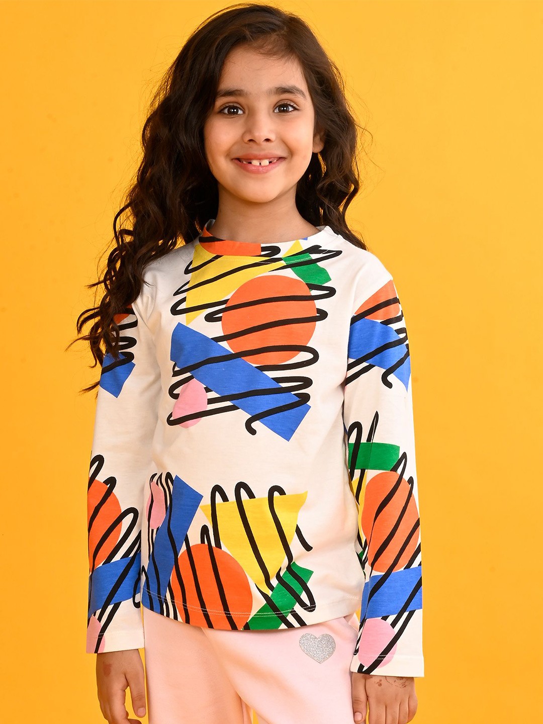 

Anthrilo Girls Printed Pockets T-shirt, White