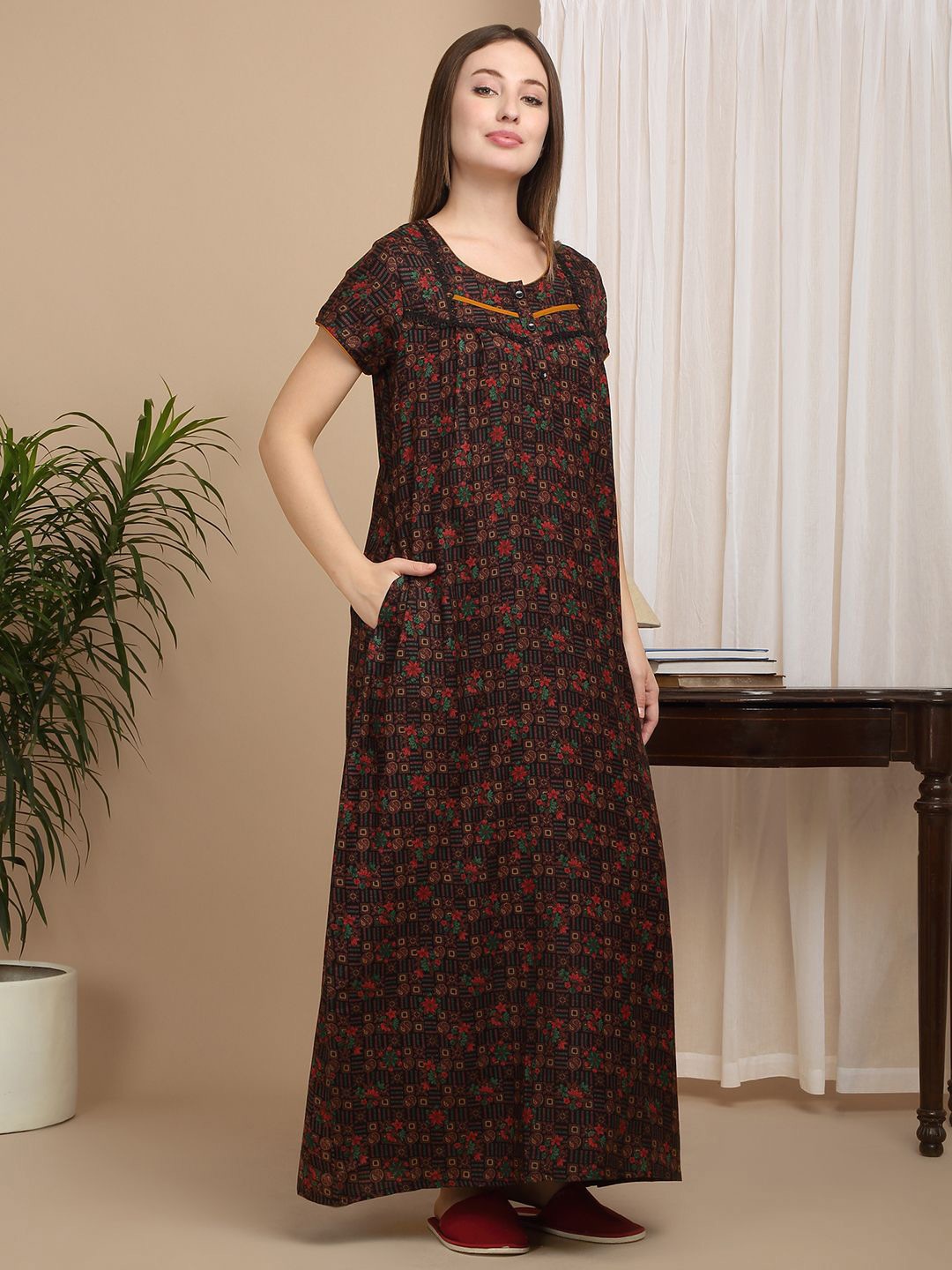 

Sweet Dreams Printed Pure Cotton Maxi Nightdress, Black