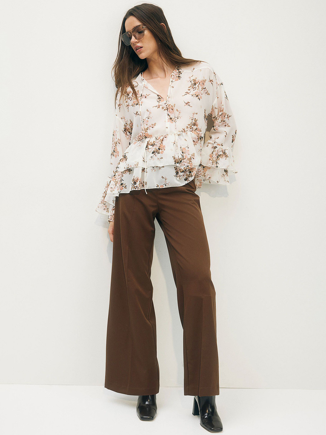 

H&M Women Wide Tailored Trousers, Brown