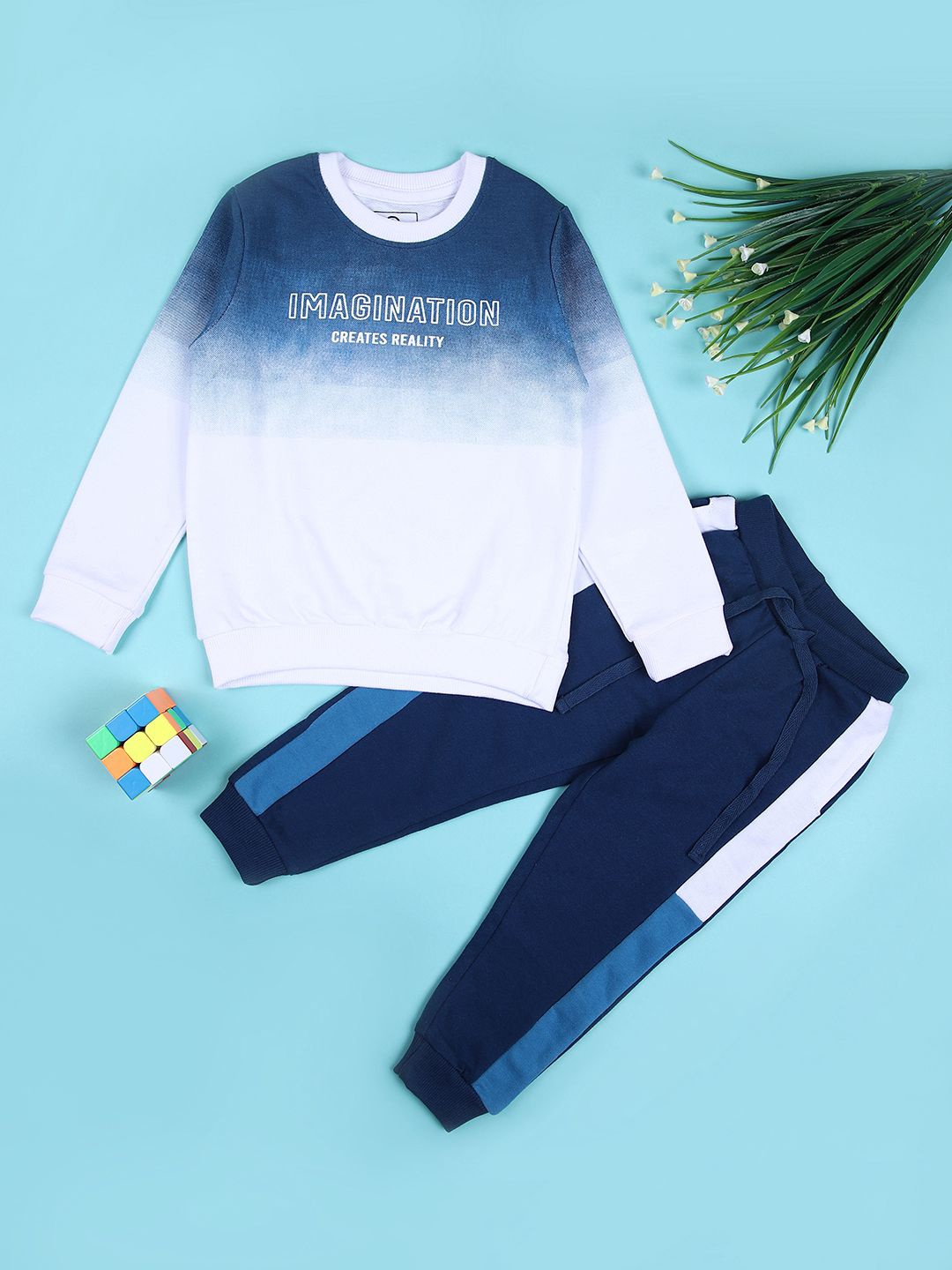

V-Mart Boys Dyed Round Neck Long Sleeves Pure Cotton Sweatshirt With Jogger, White