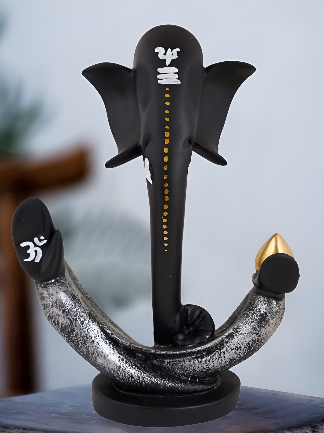

Zart Black Religious Idol Showpiece