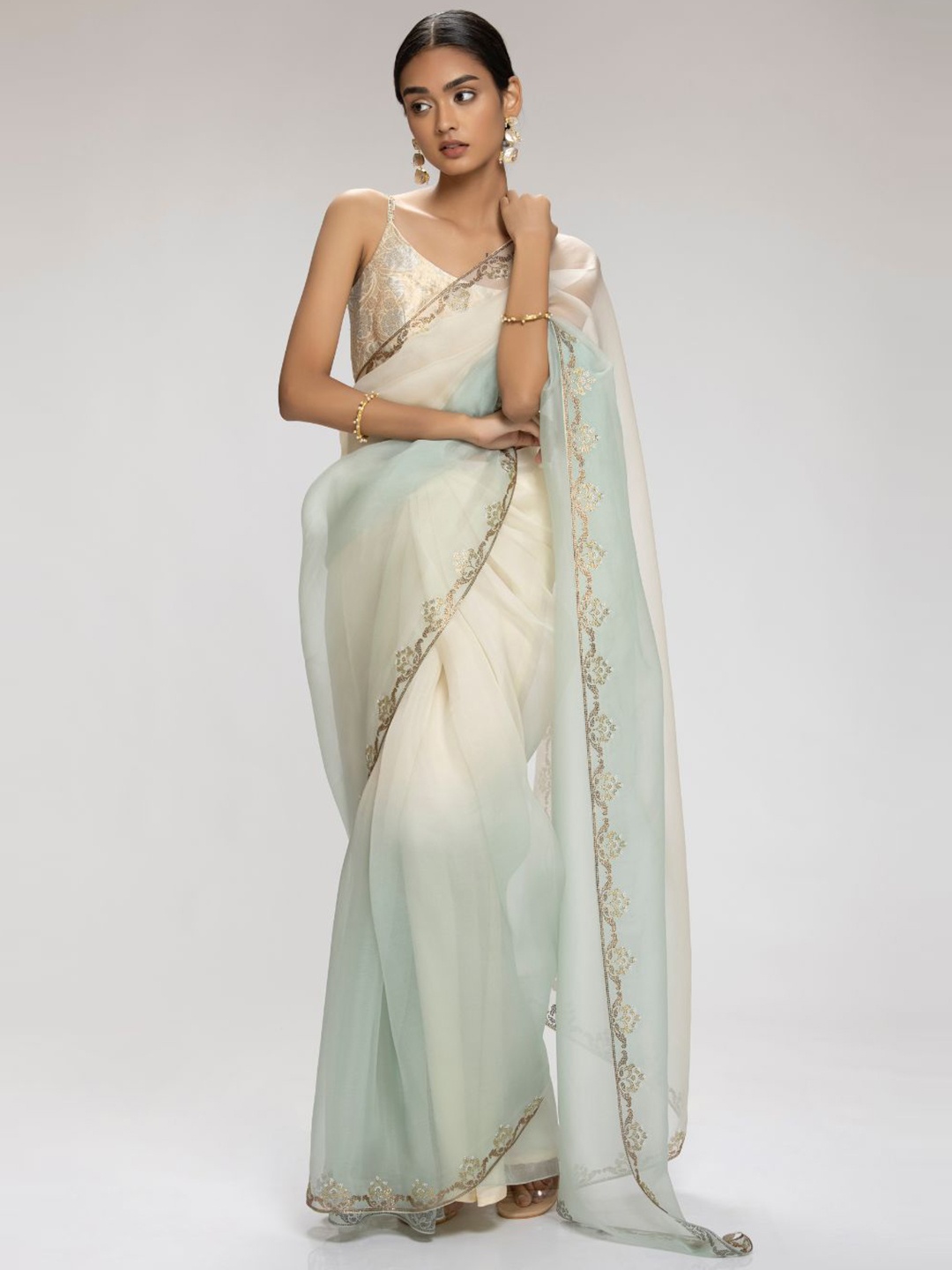 

Chhaya Mehrotra Beads and Stones Organza Saree, Off white