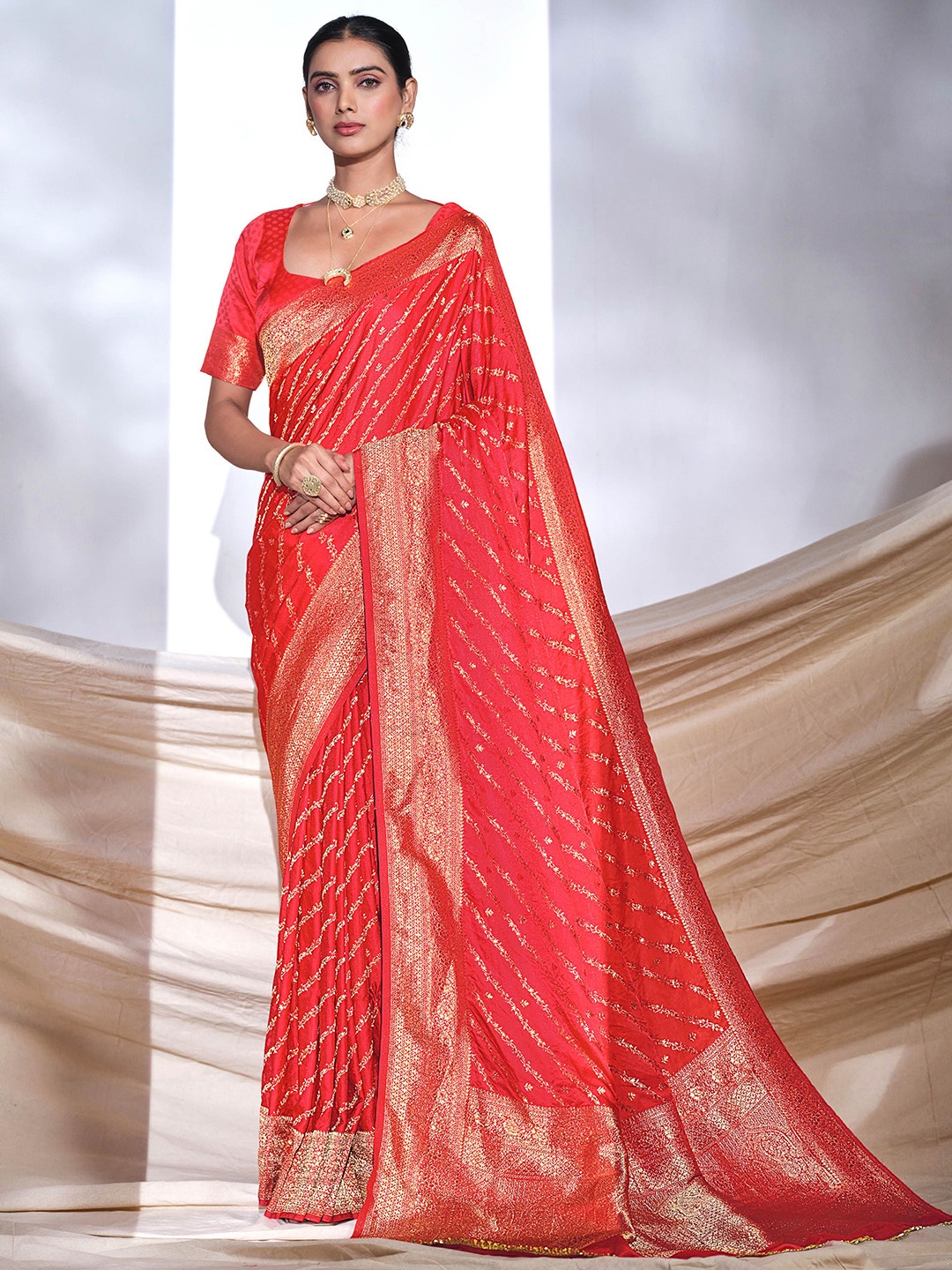 

TANNAH Woven Design Zari Satin Saree, Red