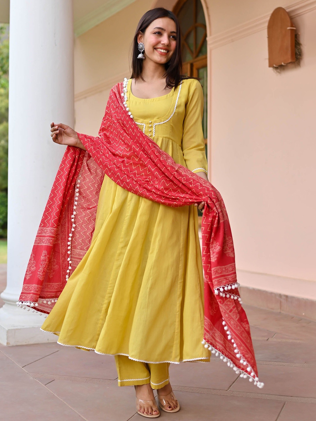 

Bunaai Panelled Gotta Patti Kurta with Trouser & Dupatta, Yellow