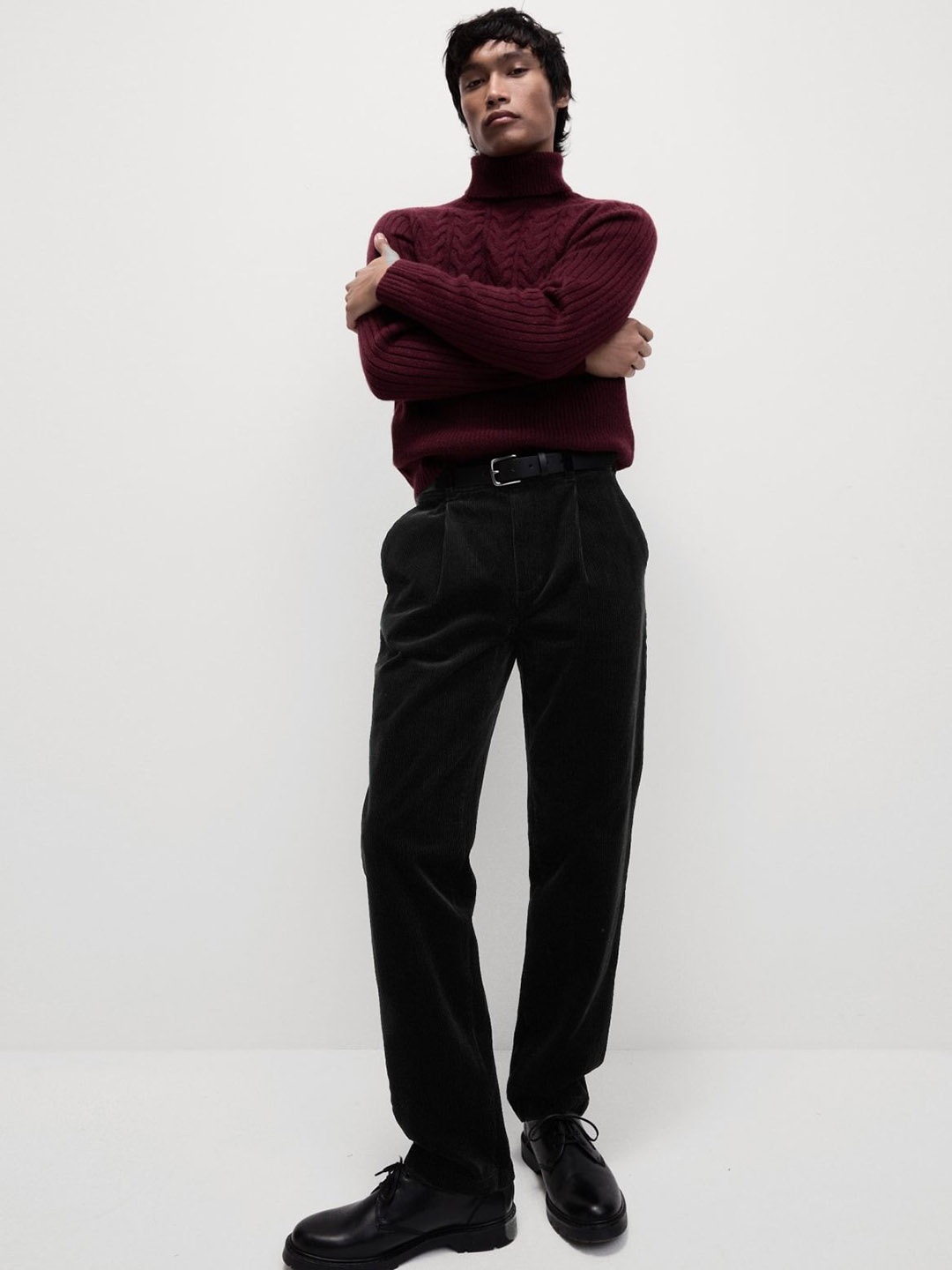 

Marks & Spencer Men Mid-Rise Regular Fit Trousers, Black