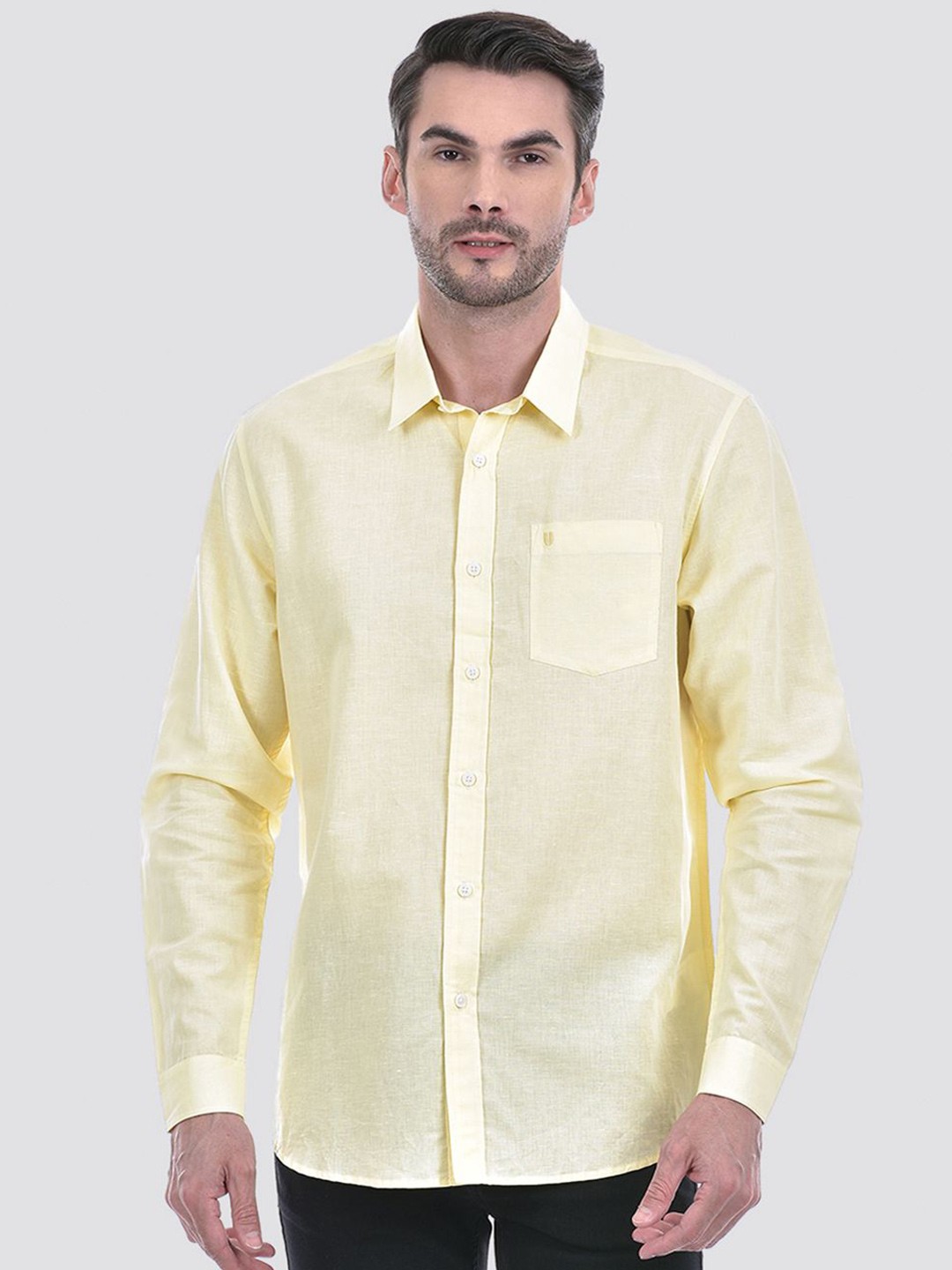 

Numero Uno Men Spread Collar Solid Cotton Casual Shirt, Yellow