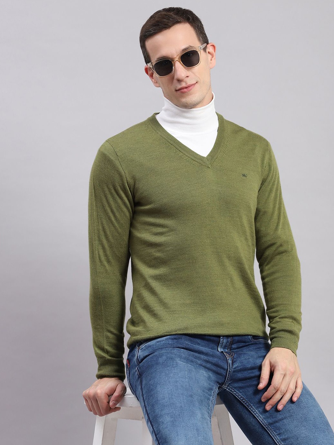 

Monte Carlo Men V-Neck Winter Woollen Cardigan, Green