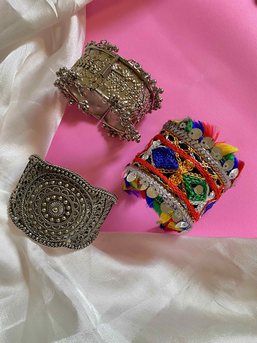 

ATIBELLE Set Of 3 Gold-Plated Bangles