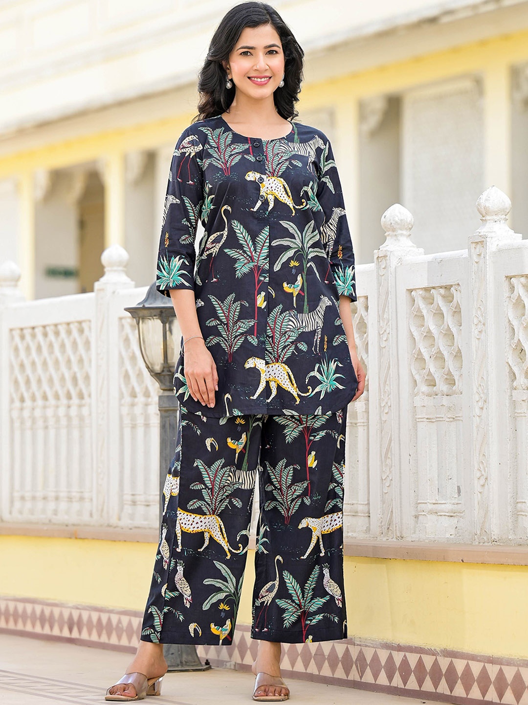 

Jaipuri Adaah Printed Pure Cotton Tunic With Trousers, Navy blue