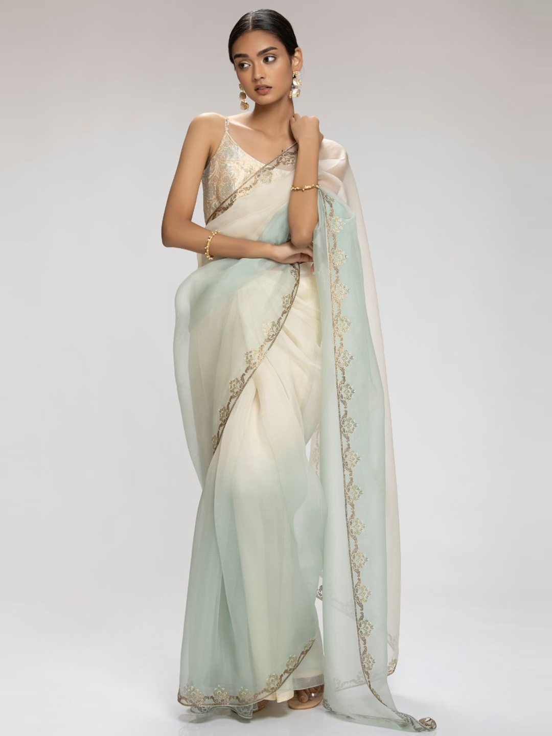 

Chhaya Mehrotra Ombre Sequinned Organza Banarasi Saree, Off white