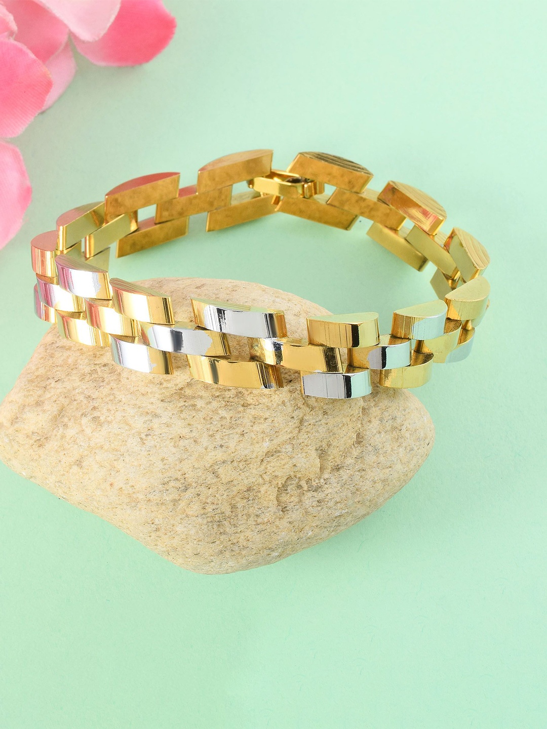 

MEMOIR Men Gold-Plated Wraparound Bracelet