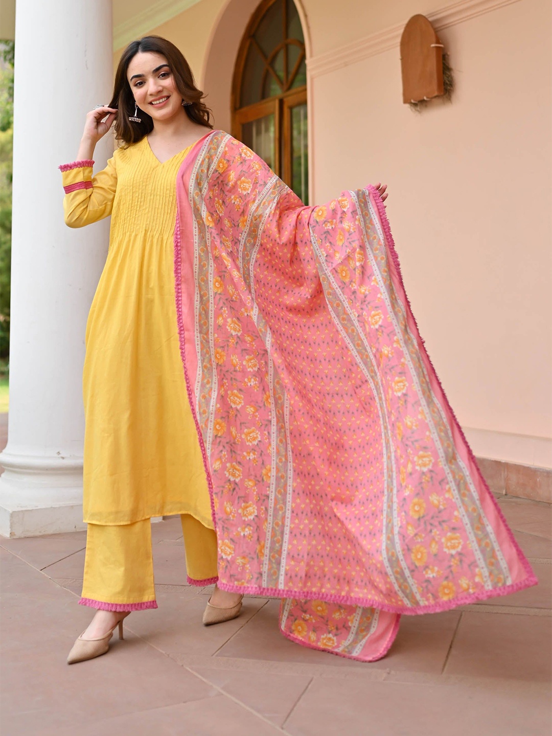 

Bunaai V-Neck Pleated Straight Kurta With Trouser & Dupatta, Yellow