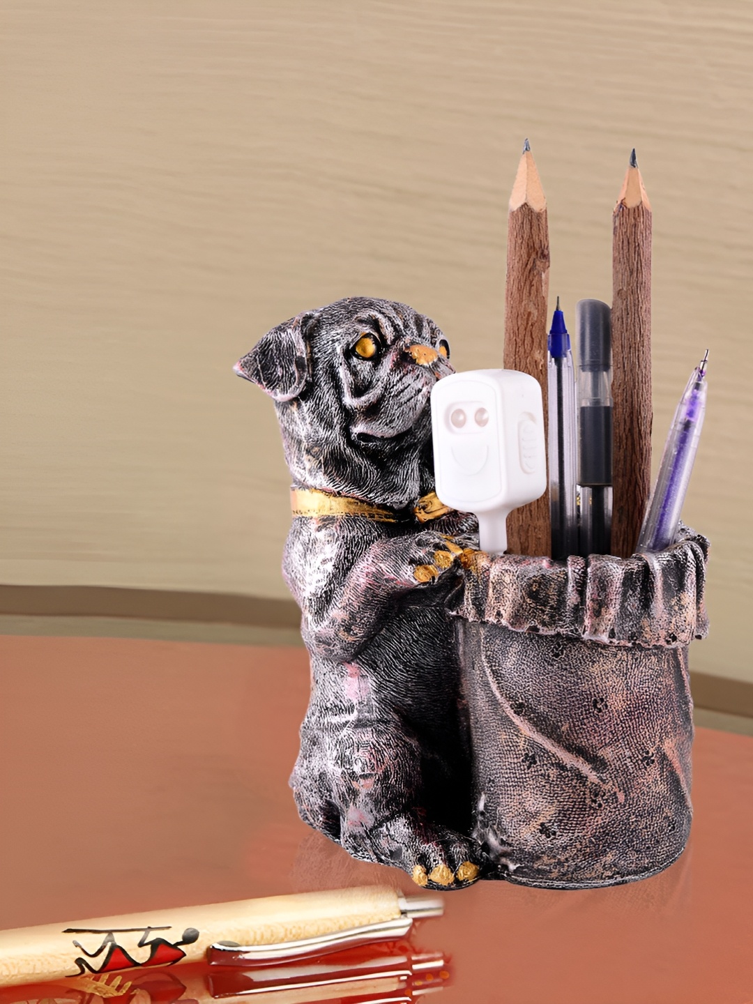 

Zart Dog Shaped Pen Stand, Black