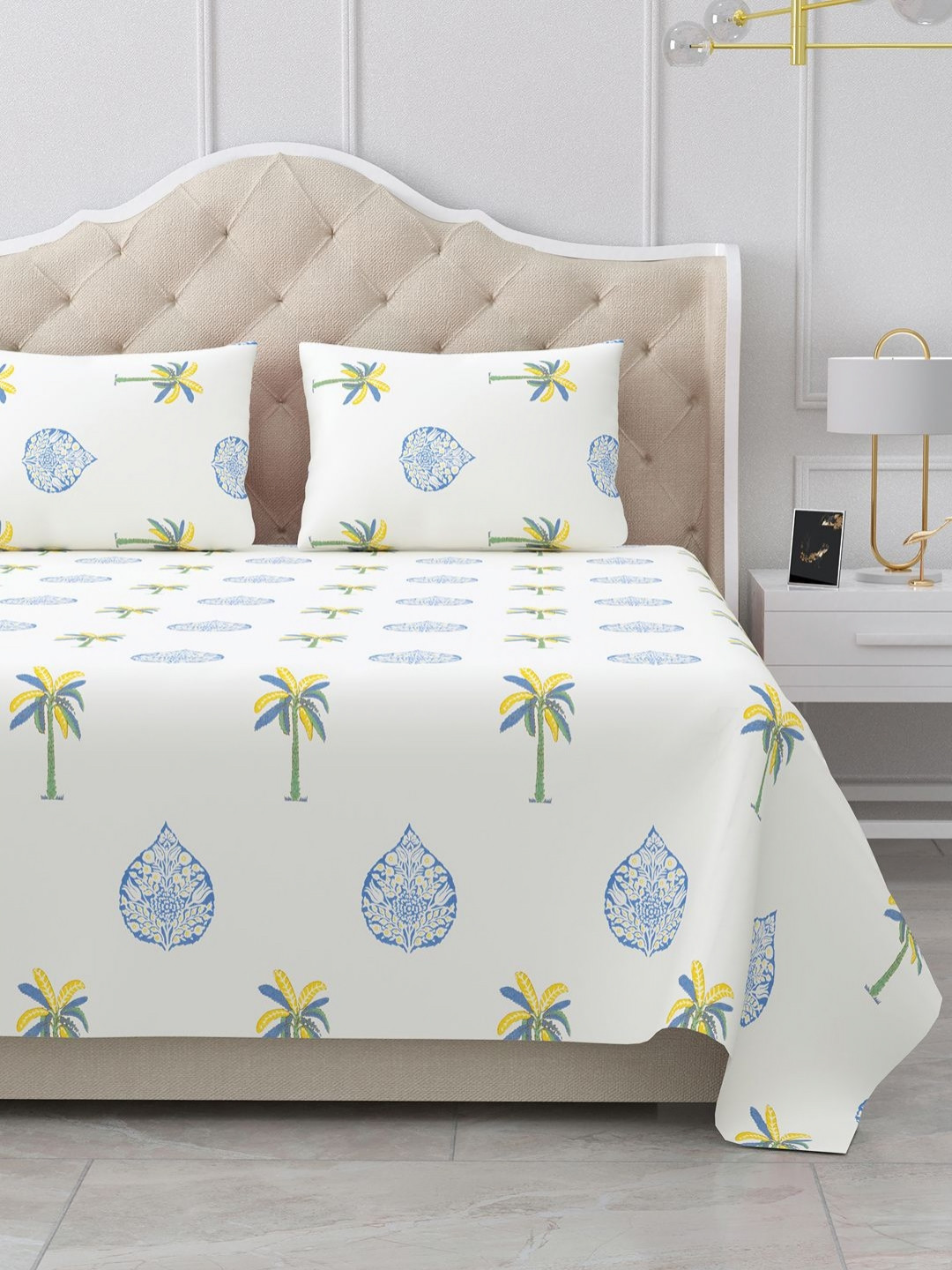 

BELLA CASA Heritage Off White Printed Pure Cotton 180 TC King Bedsheet Set 2.74 m x 2.11 m