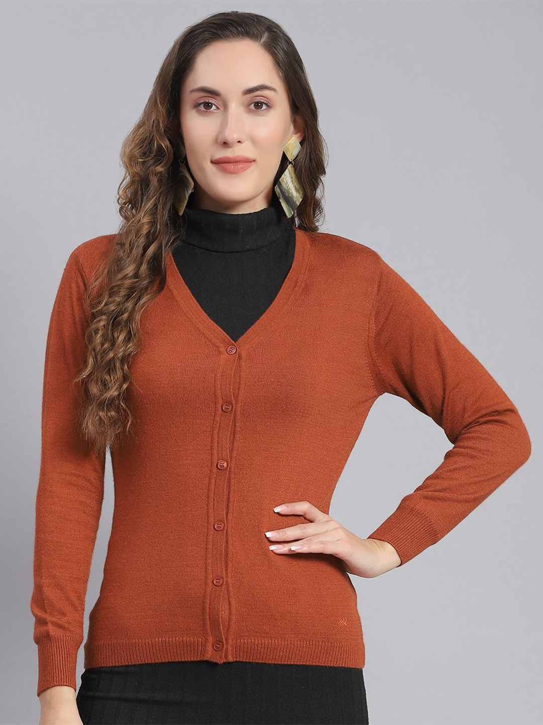 

Monte Carlo Women V- Neck Long Sleeves Cardigan Sweater, Rust