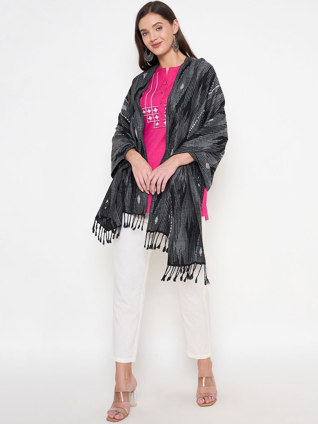 

Zigo Geometric Woven Design Woollen Shawl, Black