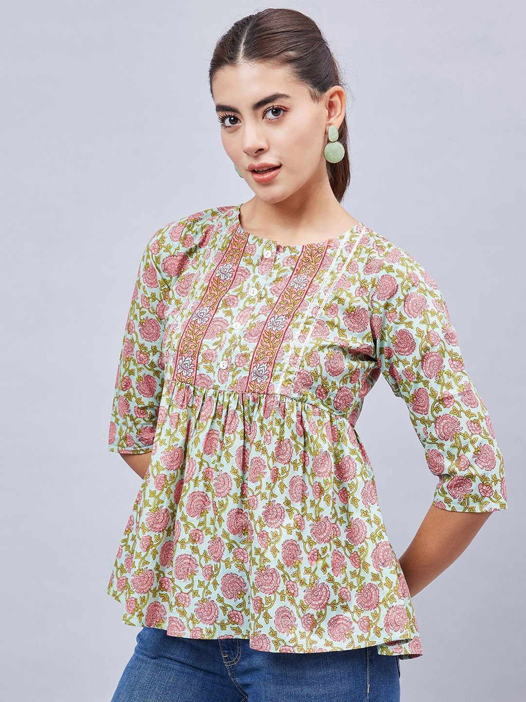 

WineRed Women Floral Printed Cotton Cinched Waist Top, Green