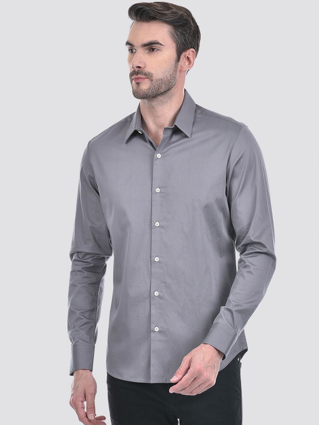 

Numero Uno Men Spread Collar Solid Slim Fit Casual Shirt, Grey