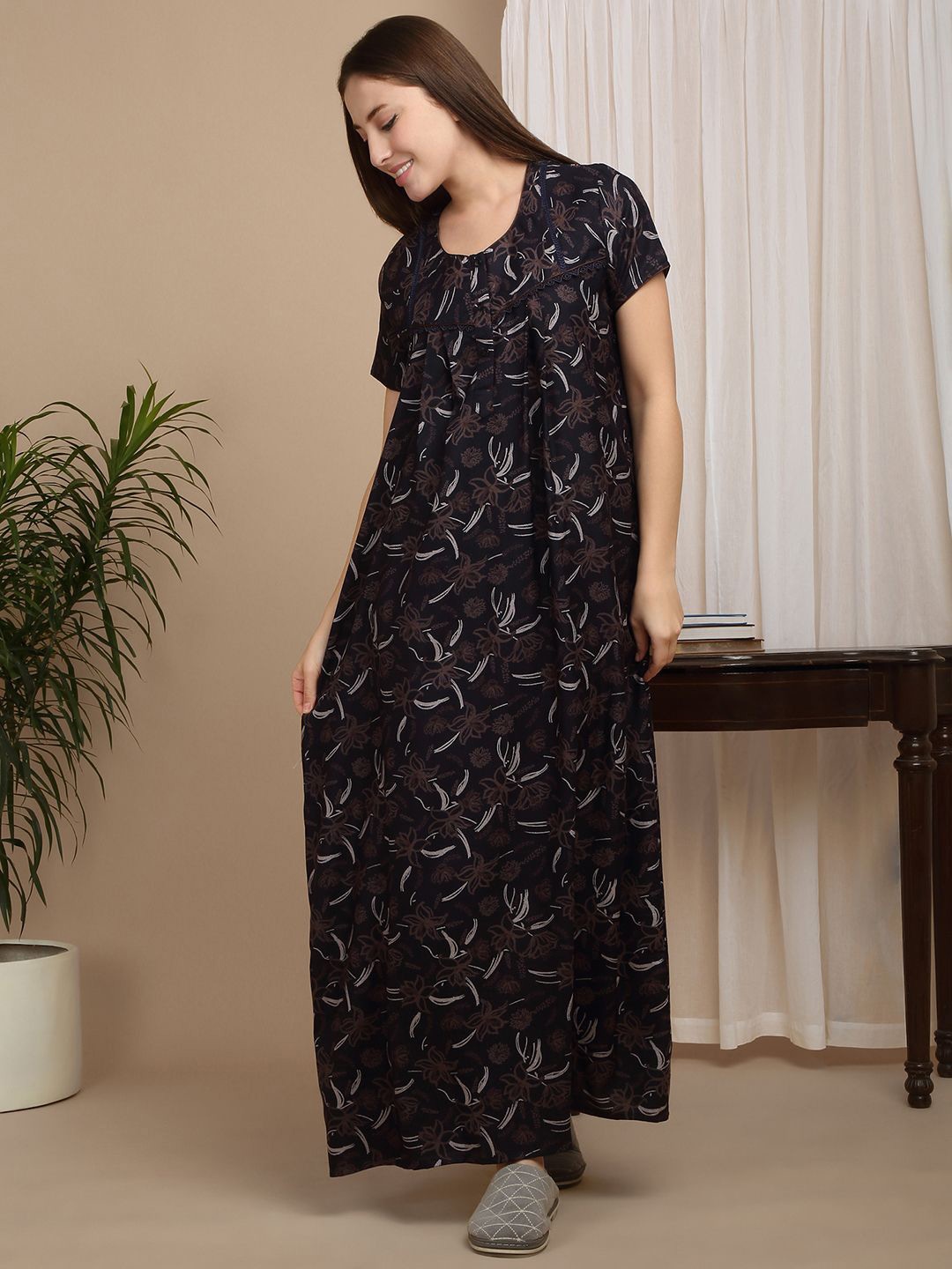 

Sweet Dreams Women Pure Cotton Printed Maxi Nightdress, Black
