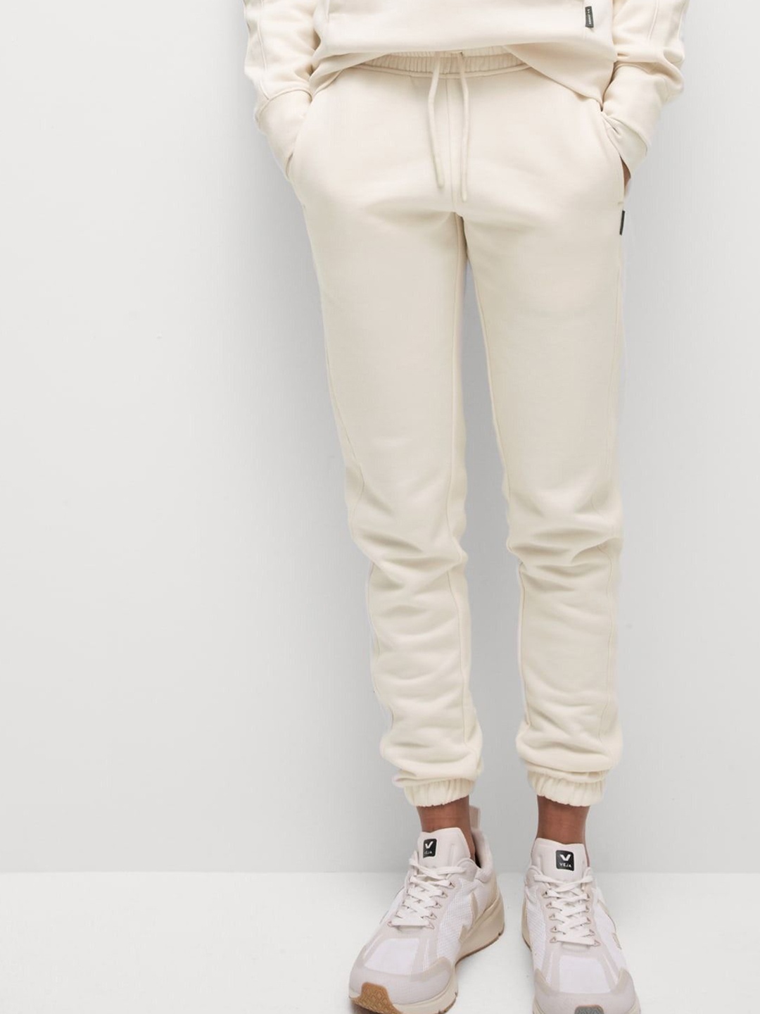 

Marks & Spencer Women Relaxed-Fit High Waist Joggers, White
