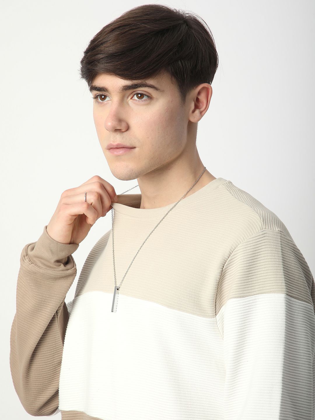 

R&B Men Colourblocked Sweatshirt, Beige