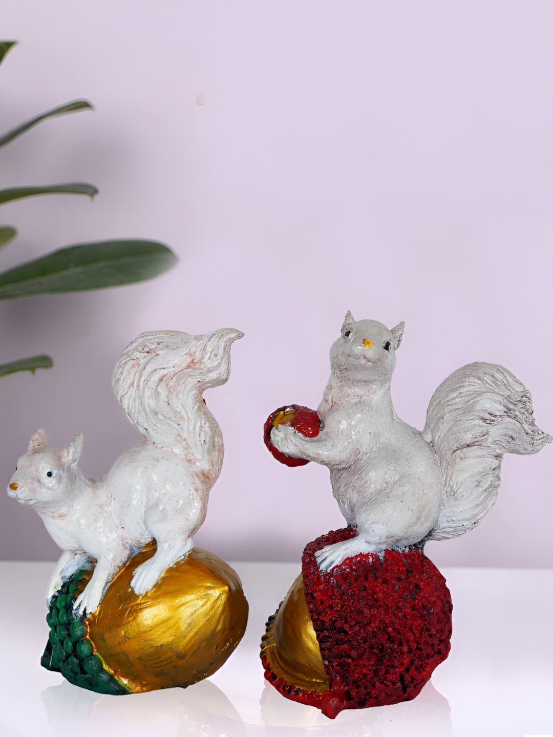 

Zart White Animal Decorative Figurine Showpiece
