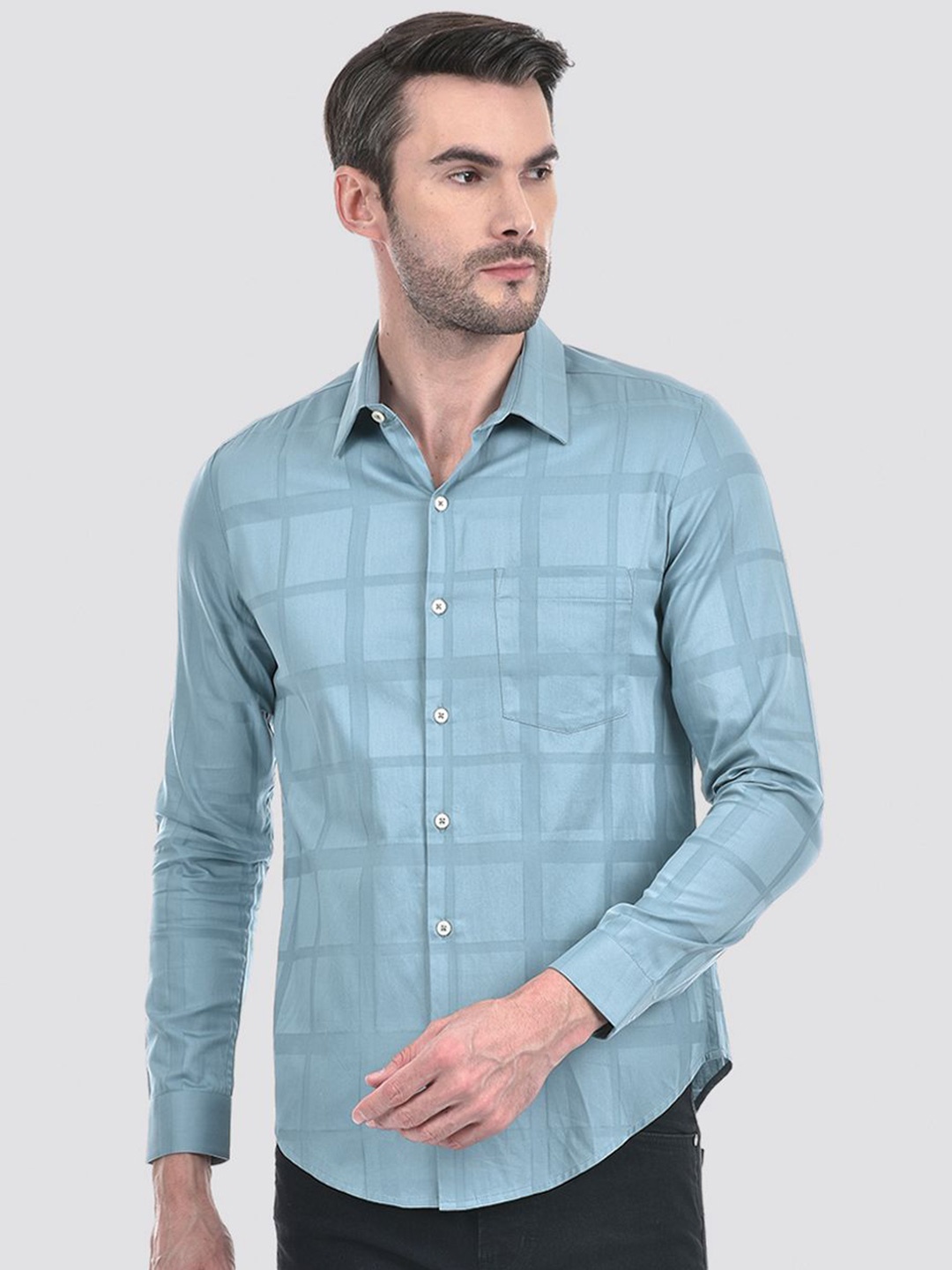 

Numero Uno Men Spread Collar Checked Cotton Slim Fit Casual Shirt, Blue