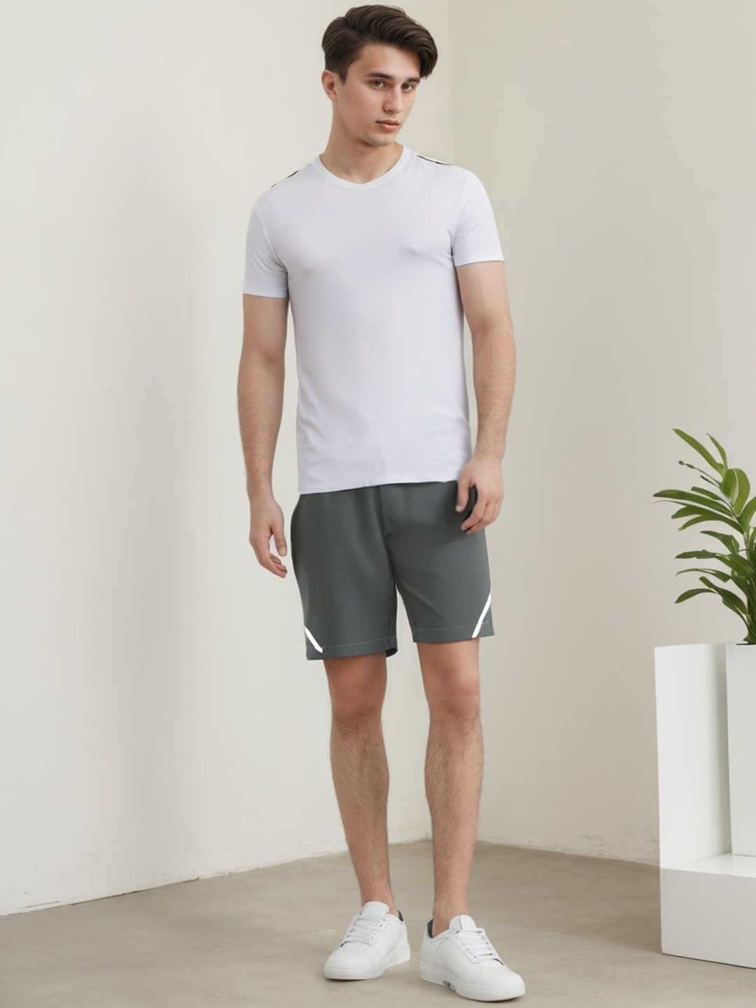 

StyleCast x Revolte Men Shorts, Grey