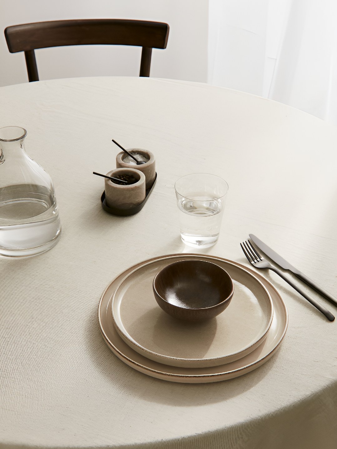 

H&M Beige-Coloured Large Stoneware Plate