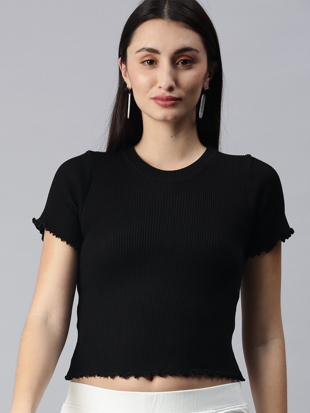 

SHECZZAR Round Neck Short Sleeves Top, Black