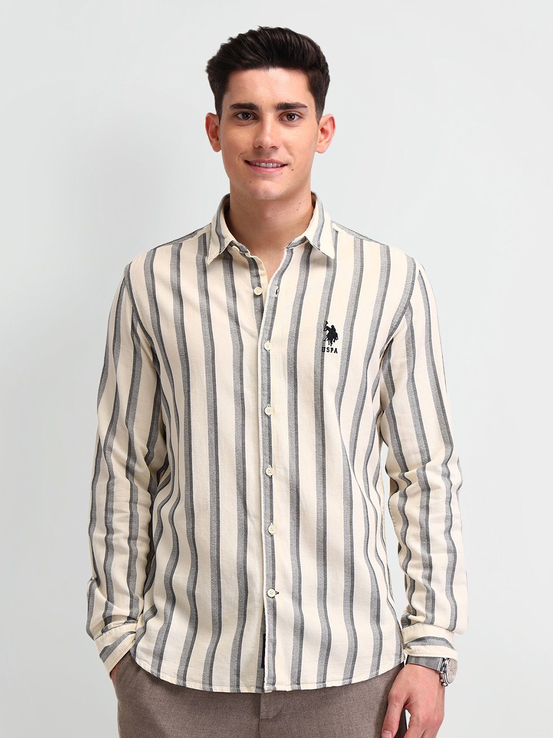 

U.S. Polo Assn. Denim Co. Men Manhattan Slim Fit Opaque Striped Casual Shirt, White