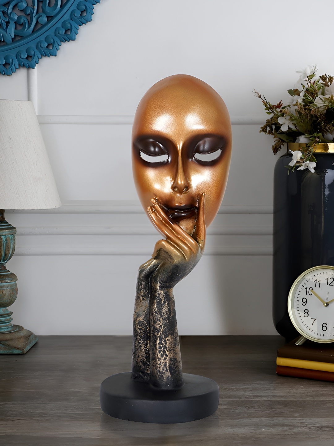 

Zart Gold-Toned & Black Face Figurine Showpiece