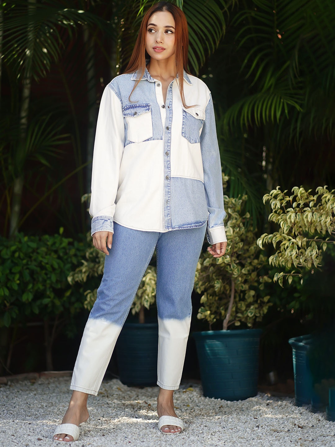 

THE BOOZY BUTTON Colourblocked Long Sleeves Denim Shirt With Trousers, Blue