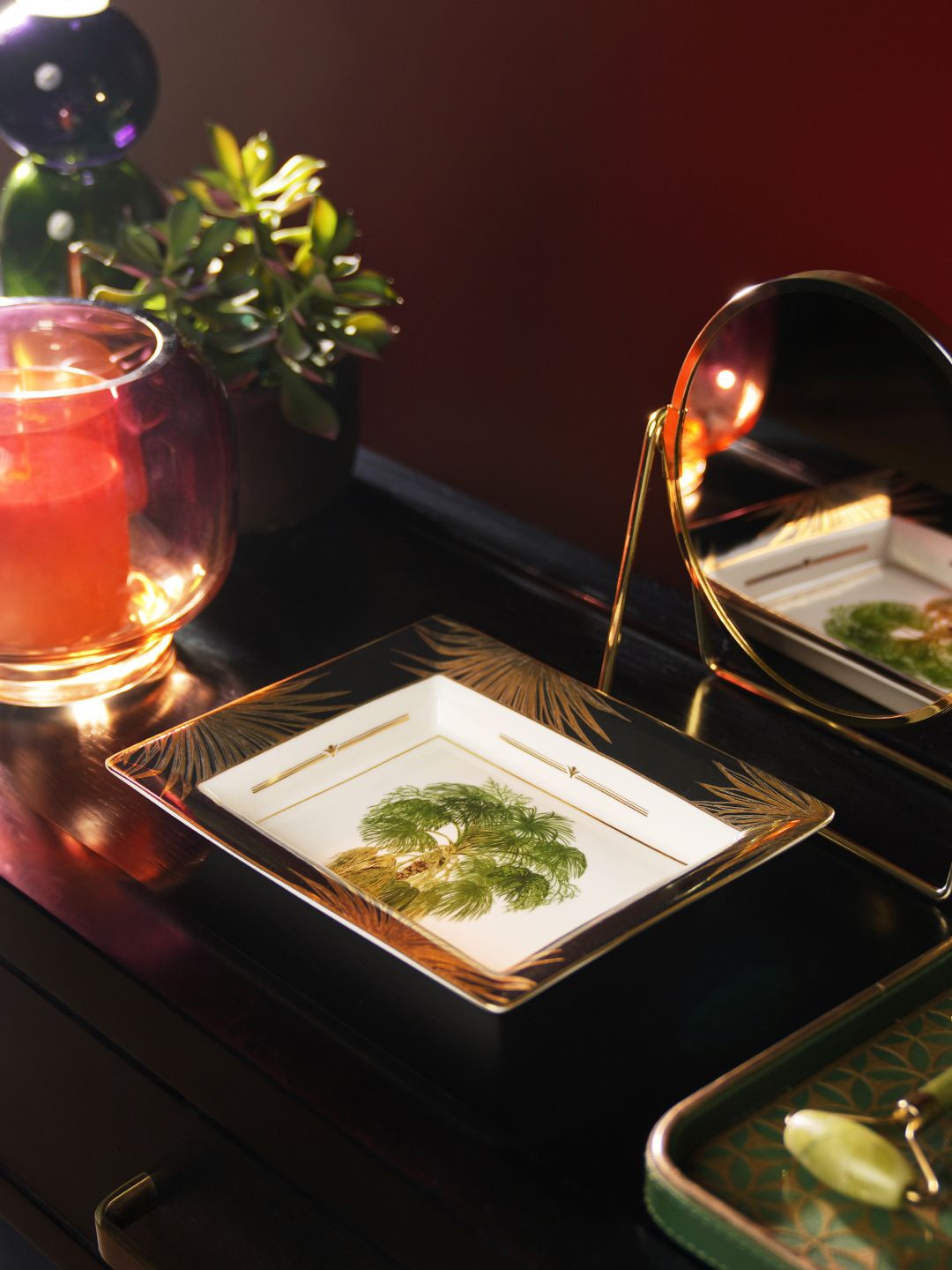 

Pure Home and Living Black Palm Printed Serving Tray