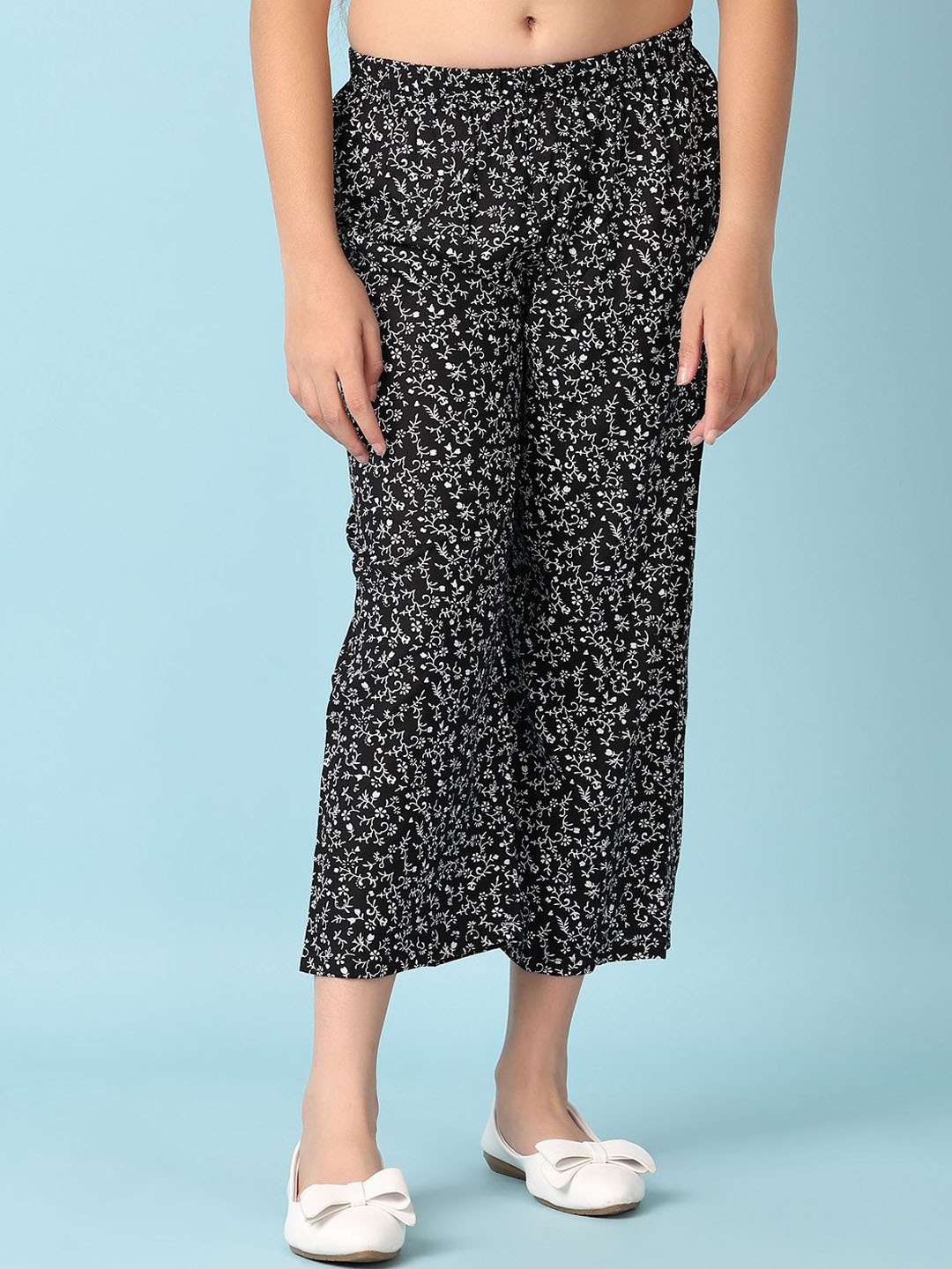 

V-Mart Girls Floral Printed Culottes Trousers, Black