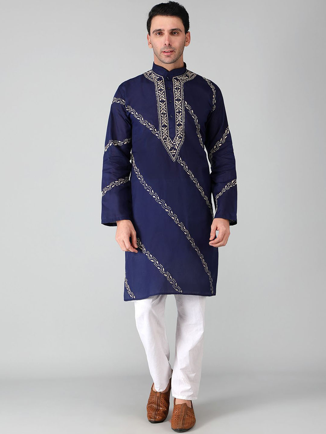 

Seva Chikan Mandarin Collar Ethnic Motifs Chikankari Cotton Kurta, Navy blue