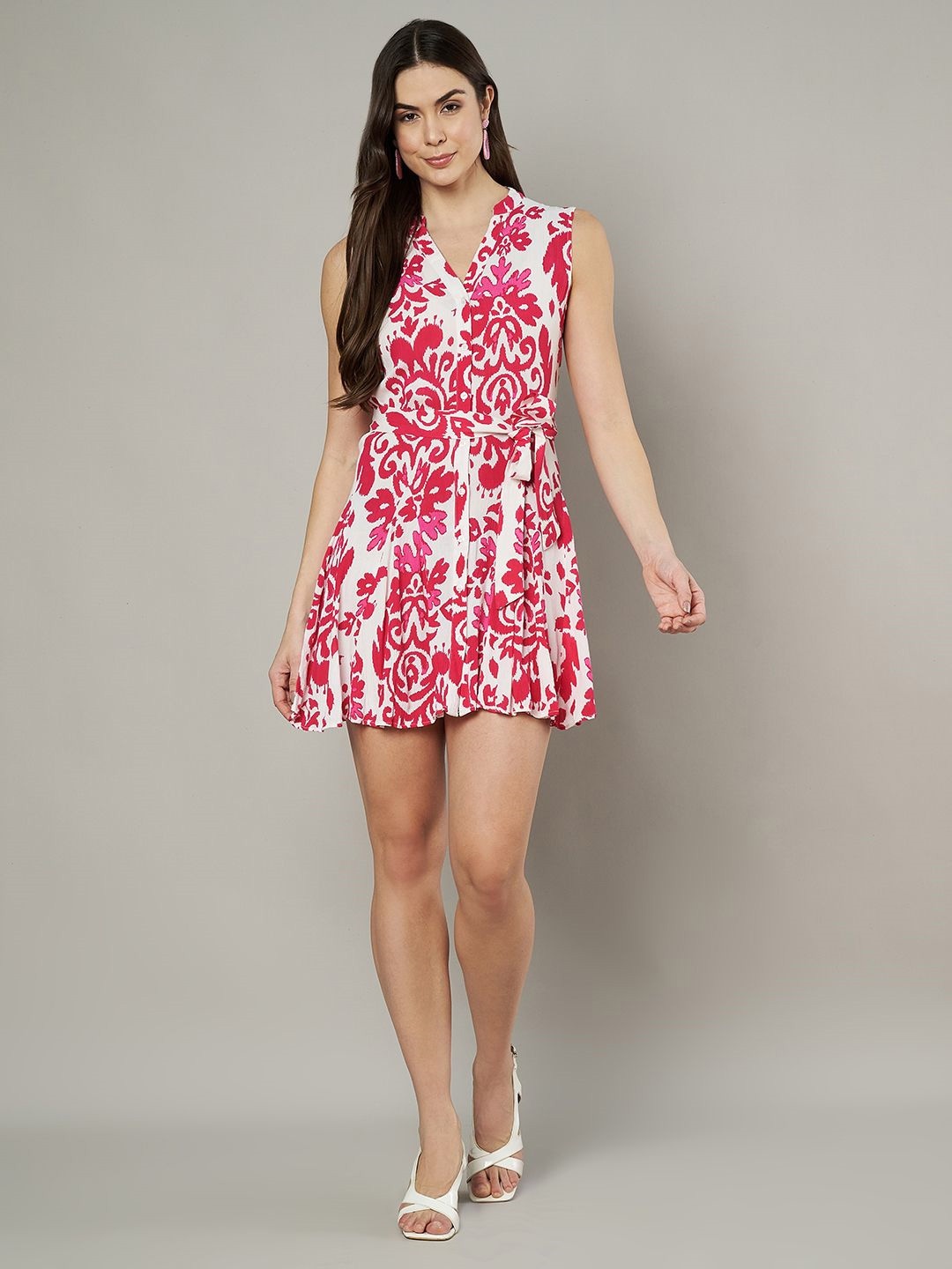 

Amagyaa Women Ethnic Motifs Printed Cotton V-neck A-Line Mini Dress, White