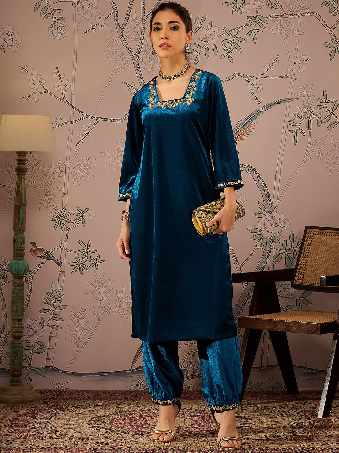 

Shae by SASSAFRAS Ethnic Motifs Embroidered Thread Work Velvet Kurta With Salwar, Teal