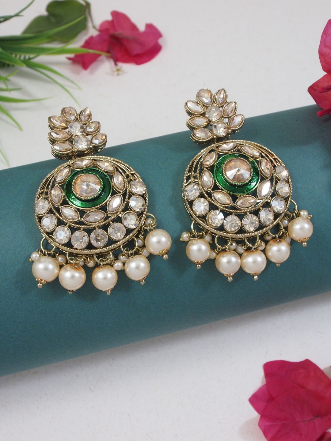 

I Jewels Gold-Plated Contemporary Kundan Studded & Pearls Beaded Chandbalis