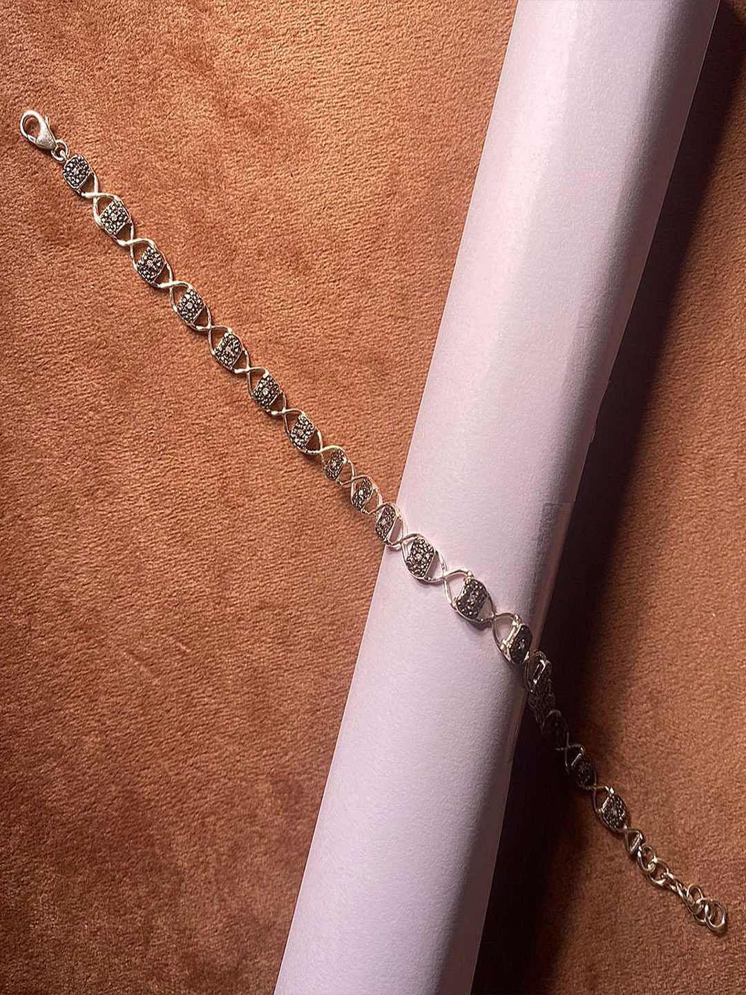 

HIFLYER JEWELS Sterling Silver American Diamond Antique Link Bracelet