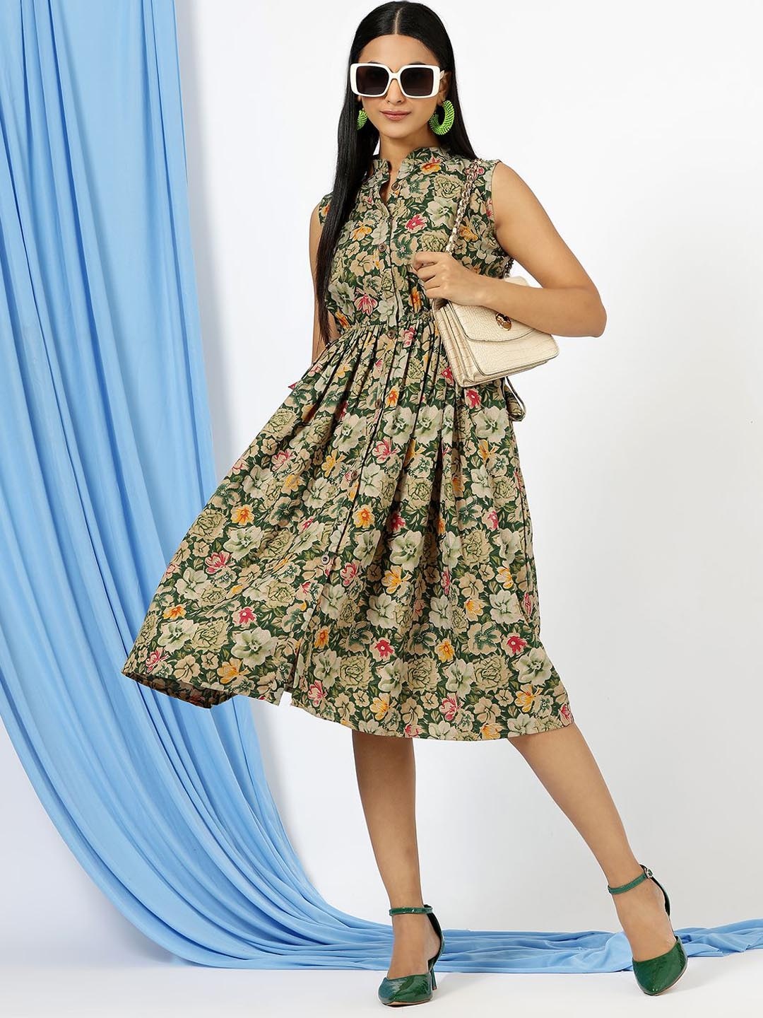 

Sanwariya Silk Mandarin Collar Floral Printed A-Line Cotton Dress, Green