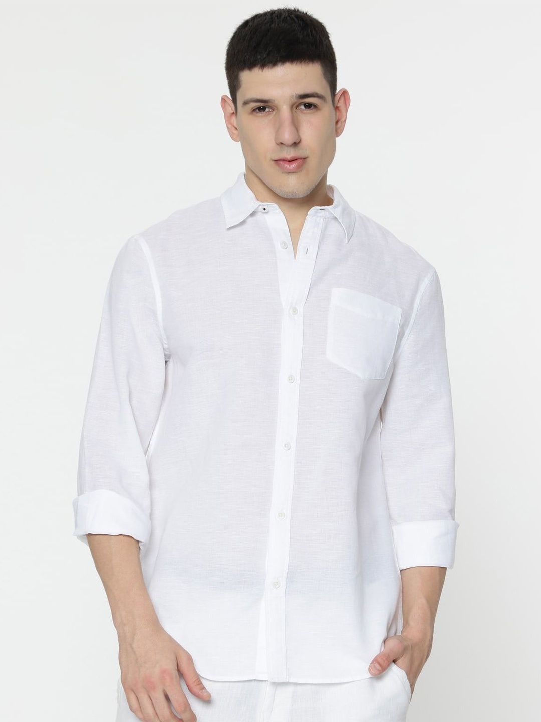 

Marks & Spencer Men Spread Collar Solid Linen Casual Shirt, White