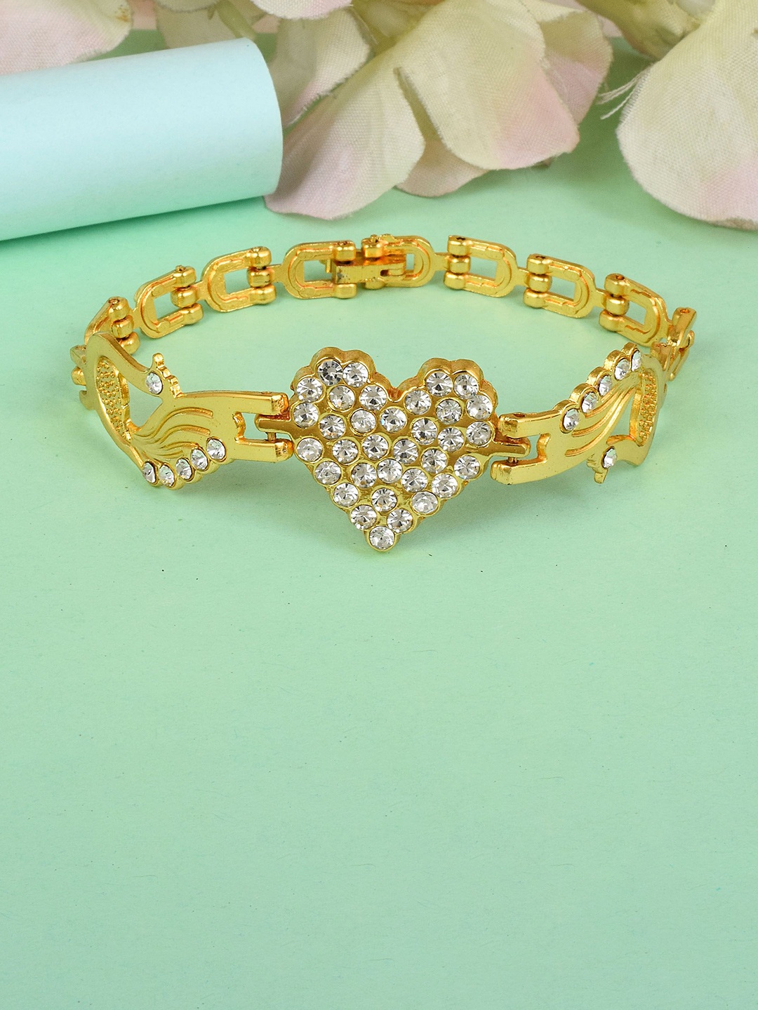 

MEMOIR Gold-Plated American Diamond Heartshape Valentine Love Link Bracelet