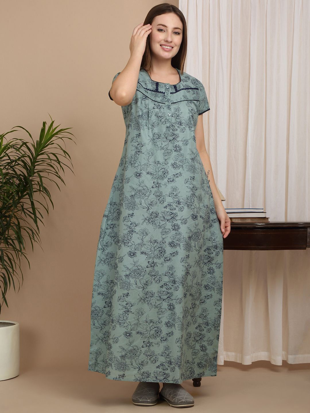 

Sweet Dreams Women Printed Maxi Nightdress, Green